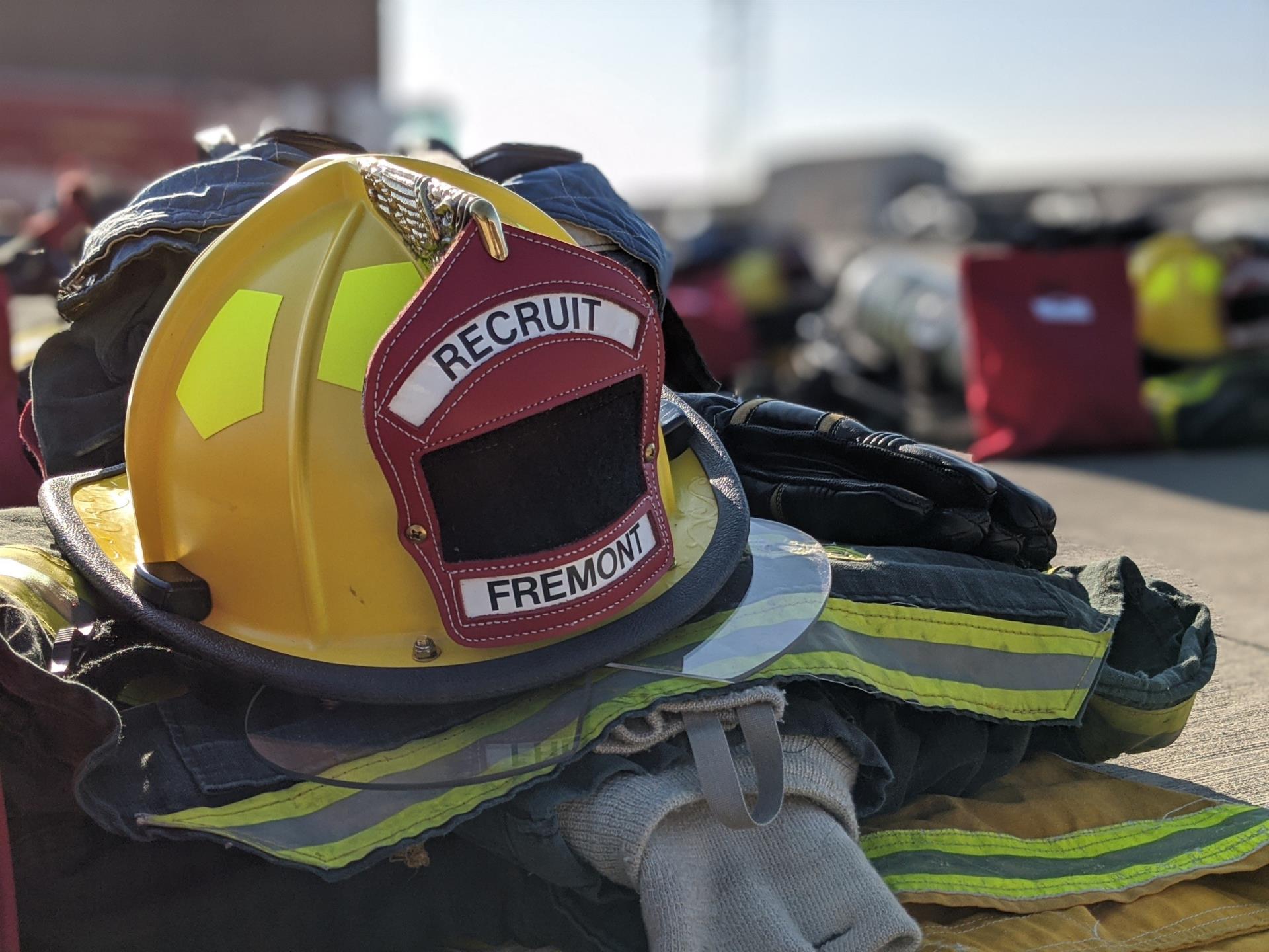 Recruit Academy Helmet