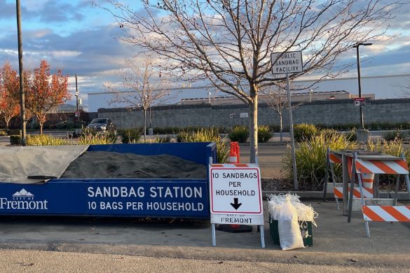 Sandbag filling station